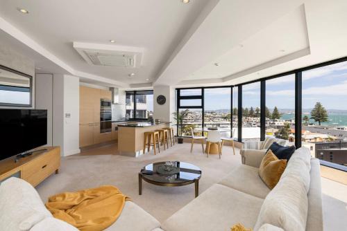 Mount Maunganui Apartamento | Luxury Ocean & Harbour Views - Heated Pool, Main Beach & Gym