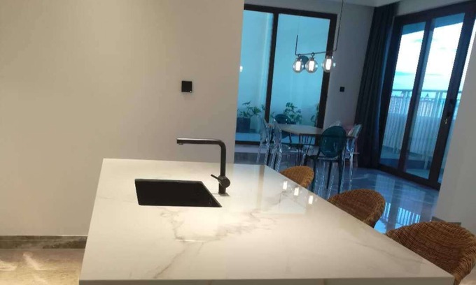 Lingshui Casa | Luxury ocean view apartment with big roof terrace