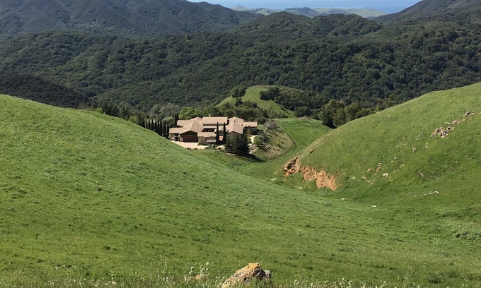 Atascadero Casa | Luxury Ocean View Ranch Retreat
