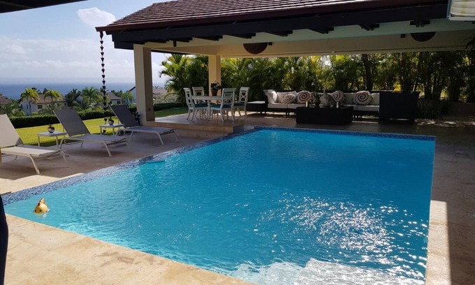 Centro Casa | Luxury Ocean View Villa | Puerto Bahia-Samana