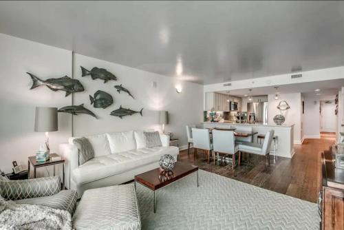 Downtown Myrtle Beach Casa | Luxury Oceanfront 3 Bedroom at Sandy Beach