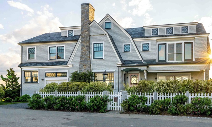 Kennebunk Casa | Luxury oceanfront 5 bedroom, 5.5 bath private dock overlooking Mothers Beach!