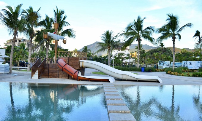 Olas Altas Condominio | Luxury Oceanfront Condo in Manzanillo