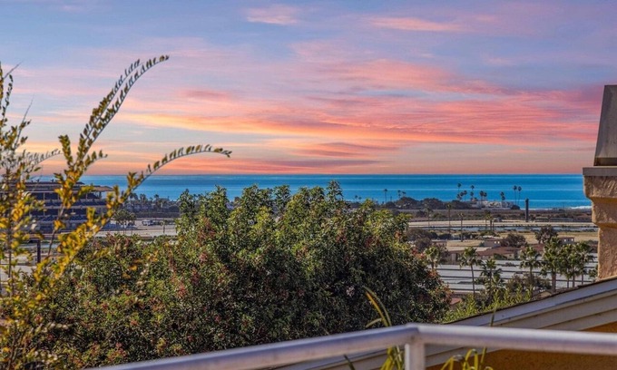 Solana Beach Villa | Luxury Oceanview Hilltop Villa w/ Private Pool