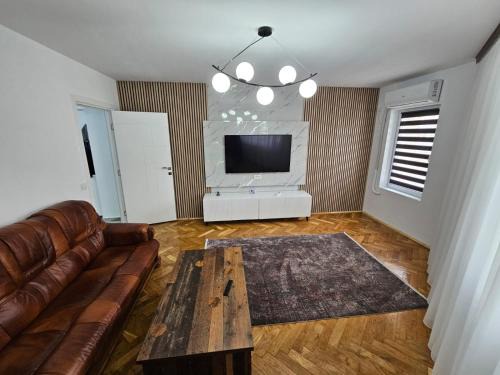 Constanta Apartamento | Luxury Paco