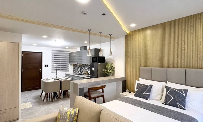 Malabanias Apartamento | Luxury Pad Near Clark Pampanga
