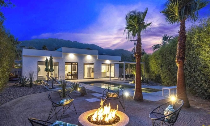 Racquet Club Estates Casa | Luxury Palm Springs Home with Pool and Spa