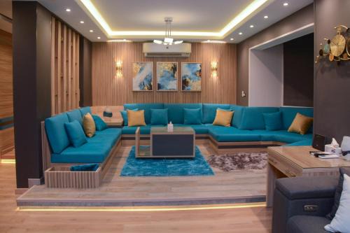 Maadi Apartamento | Luxury partial Nile view Maadi Cairo apartment