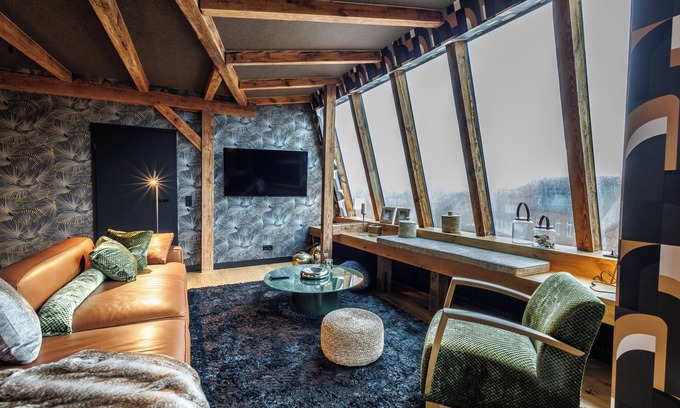 Stade Apartamento | Luxury penthouse above the fish market