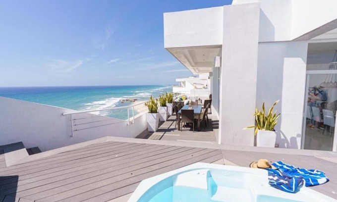 Villas Del Mar Condominio | Bolígrafo Dúplex Bellísima