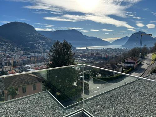 Porza Apartamento | Luxury Penthouse, lake view