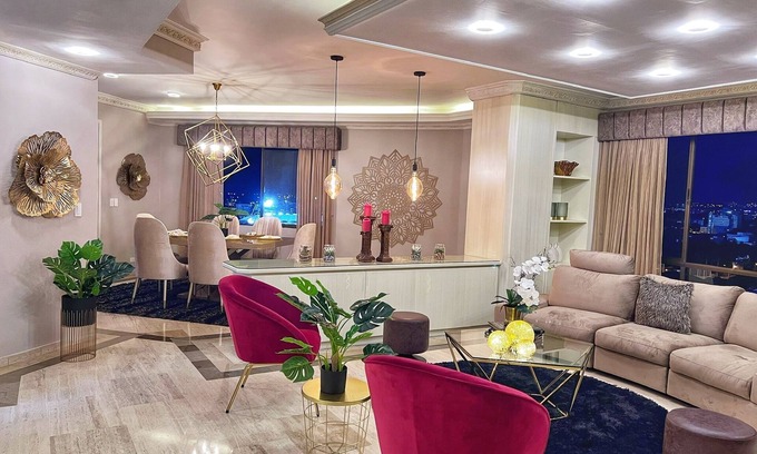 Cali Apartamento | Luxury Penthouse with stunnning city view