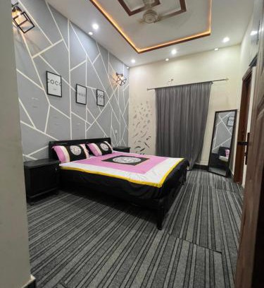 Faisalabad Casa | Luxury Premium just Families