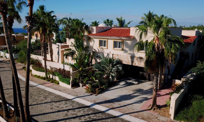 Cabo Bello Villa | LA MEJOR OFERTA: Mantenerse juntos como un grupo: más divertido y más barato que todo incluido