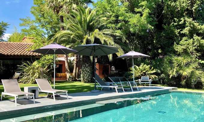 Cuers Villa | Lujosa PISCINA DE ARQUITECTOS Y CHALET JACUZZI en Provenza, cerca de las playas