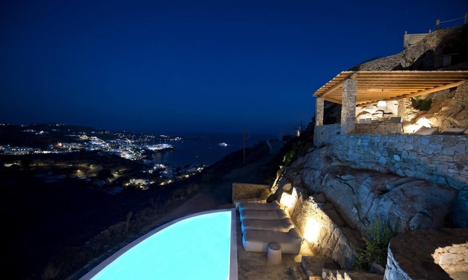 Psarou Villa | Villa de lujo en Psarrou | 3 Dormitorios | Villa Azurite | Impresionantes vistas al mar y a la playa