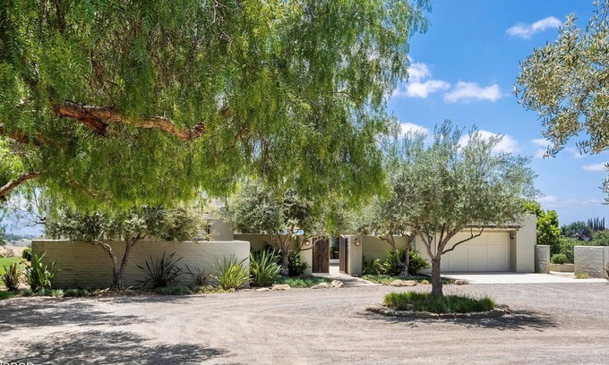 Santa Ynez Casa | Luxury Ranch Home with private pool on 18 acres.