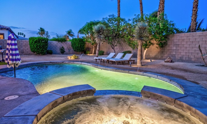 Rancho Santana Casa | Luxury Resort Style Living w/ Pool & Jacuzzi