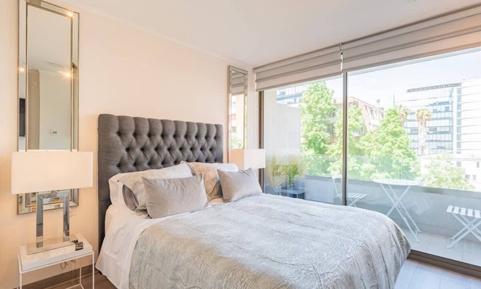 Santiago Apartamento | Luxury Retreat w/2BR, Wifi, Pool, Gym