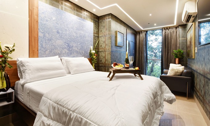 El Poblado Hotel | Habitación de lujo con vista