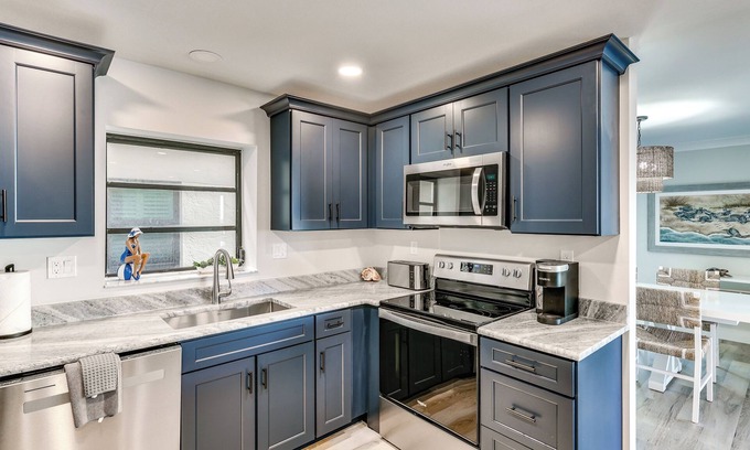 Sanibel Apartamento | Luxury Sanibel Condo w/ Ocean View: Steps to Beach