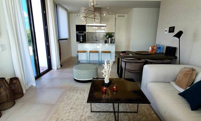 El Faro Apartamento | Luxury Santa Barbara heights - Piscinas de terraza, cerca al mar