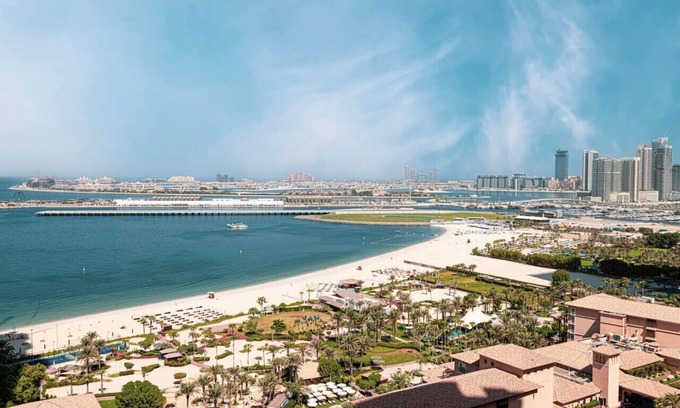Dubai Marina Apartamento | Luxury Sea View Beachfront 3 Bedroom Apt, JBR