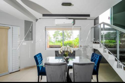 Reading Casa | Luxury Sea View - Montego Bay Villa - Gated