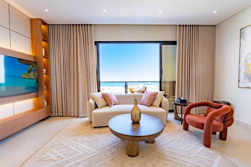 Dammam Apartamento | Luxury Seaview Apartment with a Private Balcony