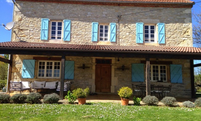 Saint-Projet Otro | Luxury Self-Catering Farmhouse Accommodation in South West France