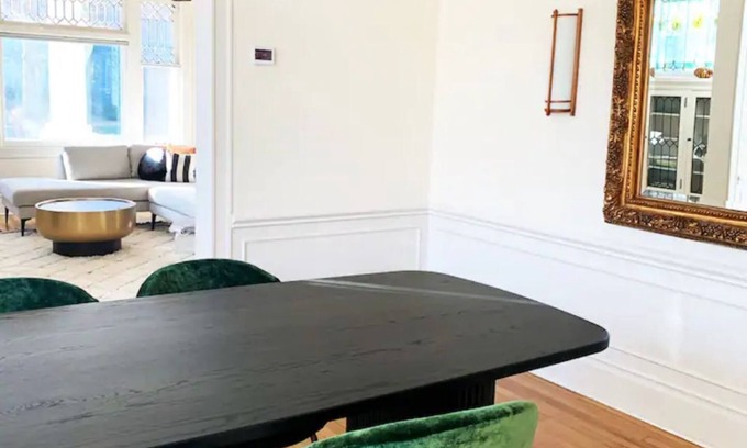 Lowry Hill Casa | Luxury Short Term European Inspired Rental Flat 1