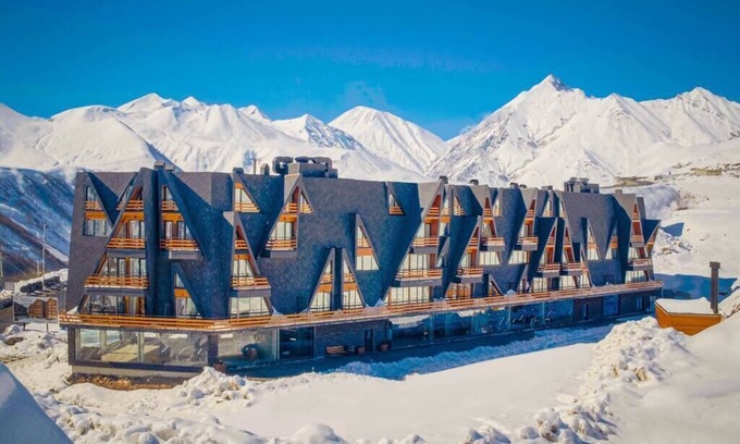 Kazbegi Apartamento | Luxury Ski Resort 2-Bedroom in Gudauri