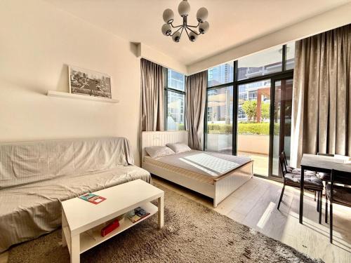 Madinat Zayed Apartamento | Luxury studio appartment