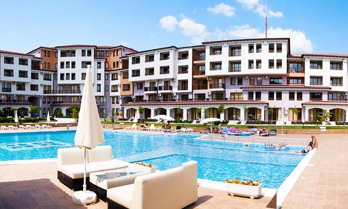 Osenovo Apartamento | Luxury Studio at Harmony Hills