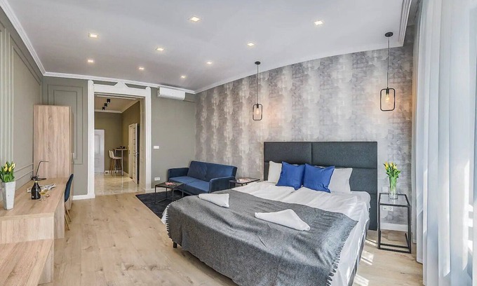 Belso-Ferencvaros Apartamento | Luxury Studio for TREASURE SEEKERS
