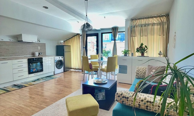 Burgas Apartamento | Estudio de lujo en zona central altamente preferida