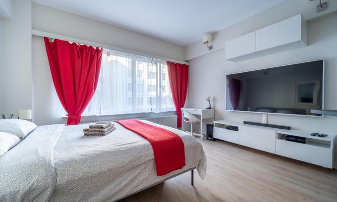 Upper Town Apartamento | Luxury Studio In the EU Area