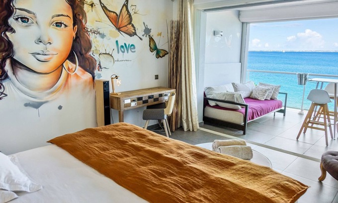 Grand Case Apartamento | Luxury Studio located in the heart of Grand Case Residence Bleu Marine 12