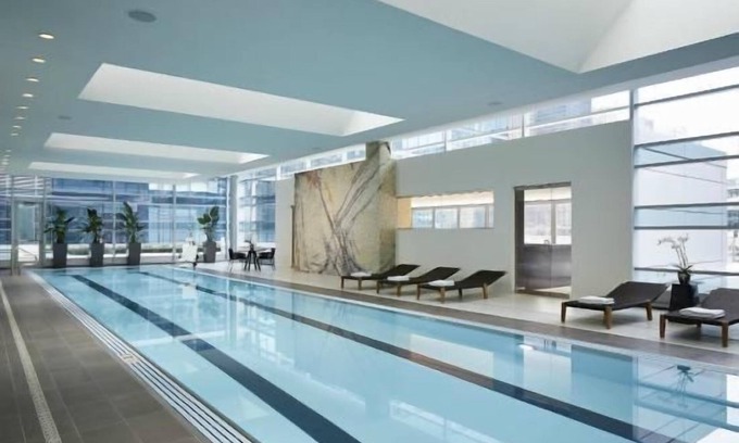 Queens Apartamento | Luxury Studio with Pool and Gym