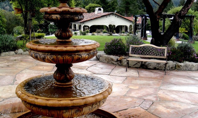 Los Gatos Apartamento | Luxury Studio with Access to the Pond and SPA