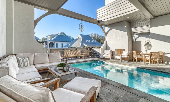 Rosemary Beach Casa | Luxury Town Center Residence | Sky Pool, Rooftop Terrace, Complimentary Fitness & Tennis