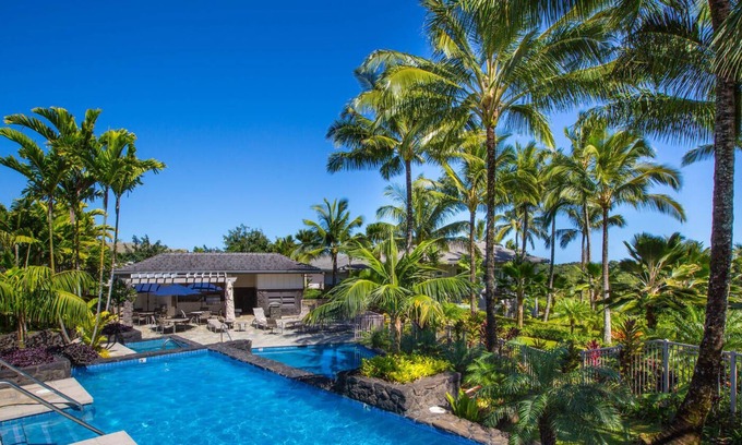 Kaiulani Condominio | Luxury Townhome w/ Resort Pool/Spa, AC & Mountain Views: Kai Naia Hale