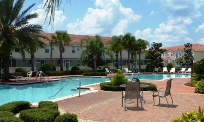 Cumbrian Lakes Casa | Luxury townhouse near Orlando theme parks