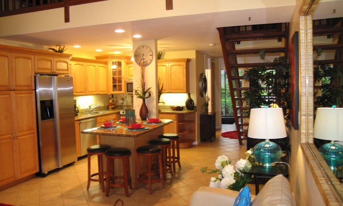 Kahuku Casa | Casa de pueblo de lujo junto al lago en el campo de golf Turtle Bay cerca del océano