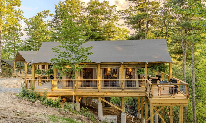 Zirconia Cabina | Luxury Tree Tent in Tuxedo Falls Resort with Private Waterfalls & Hiking