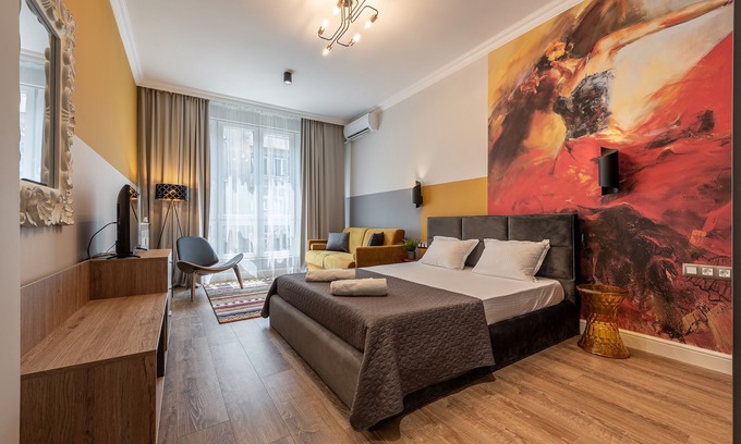 Sofia City Center Apartamento | LUXURY & UNIQUE-TOP CENTER Apt. - 3BDR & 2 Baths