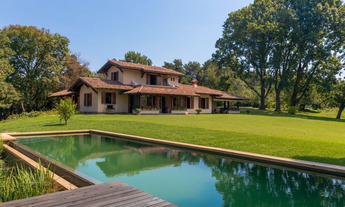 Oltrona di San Mamette Villa | Villa de lujo con piscina de 25 mt y magníficas vistas
