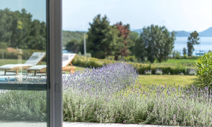 Aktio-Vonitsa Villa | LUXURY VILLA -1 min from the beach!!!!
