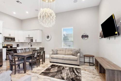 Tulane - Gravier Casa | Luxury Villa 5bdrm 5ba Near French Quarter