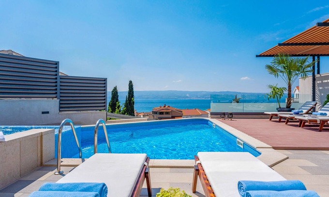 Duce Villa | ¡NUEVO! Luxury VILLA BANE, piscina privada climatizada y jacuzzi, 120 m de playa de arena